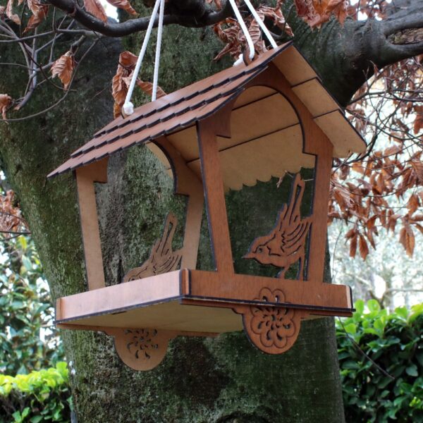 Casetta per Uccellini in legno lifestyle