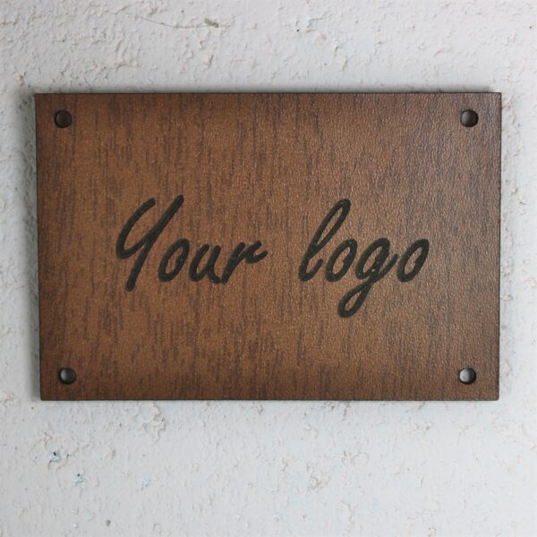 Targa in legno con logo lifestyle